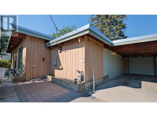 701 Ross Avenue, Penticton, BC - Outdoor With Exterior