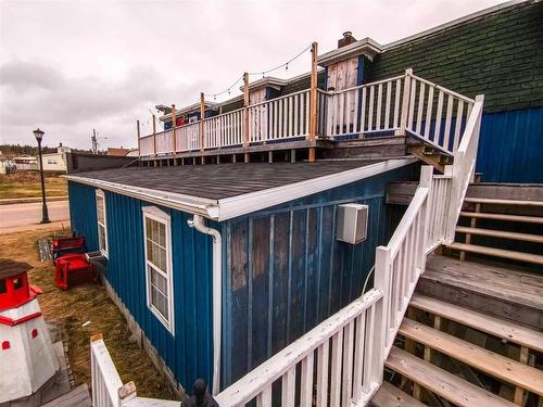 7499 Main Street, Louisbourg, NS 