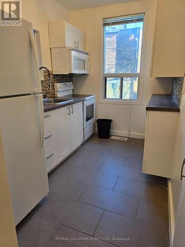 Main - 321 Woodbine Avenue, Toronto, ON - Indoor Photo Showing Kitchen