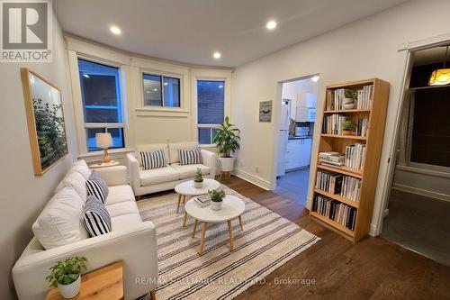 Main - 321 Woodbine Avenue, Toronto, ON - Indoor Photo Showing Other Room