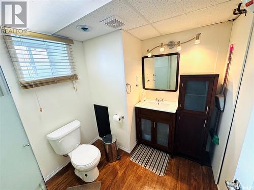 2322 Mackay Street, Regina, SK - Indoor Photo Showing Bathroom