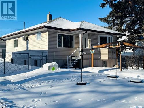 2322 Mackay Street, Regina, SK - Outdoor