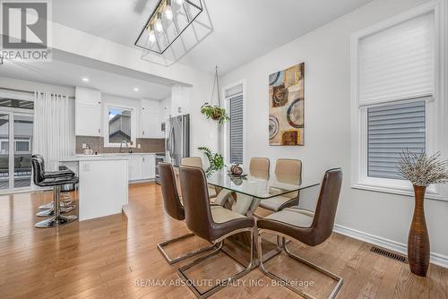 730 Perseus Avenue, Ottawa, ON - Indoor Photo Showing Dining Room