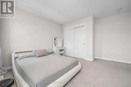 730 Perseus Avenue, Ottawa, ON - Indoor Photo Showing Bedroom