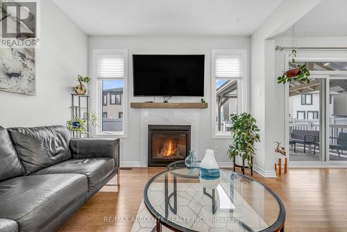 730 Perseus Avenue, Ottawa, ON - Indoor Photo Showing Living Room With Fireplace