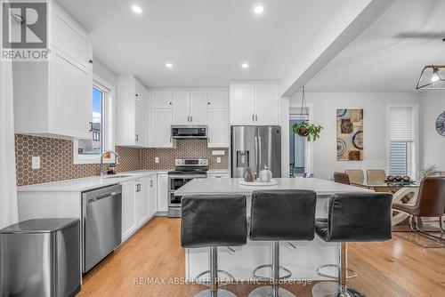 730 Perseus Avenue, Ottawa, ON - Indoor Photo Showing Kitchen With Upgraded Kitchen