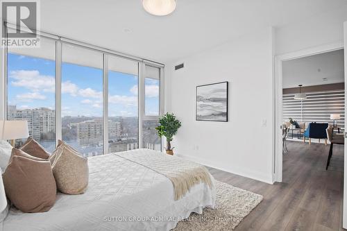 1207 - 20 Gatineau Drive, Vaughan, ON - Indoor Photo Showing Bedroom