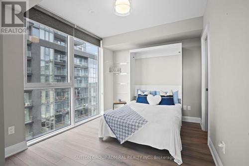 1207 - 20 Gatineau Drive, Vaughan, ON - Indoor Photo Showing Bedroom