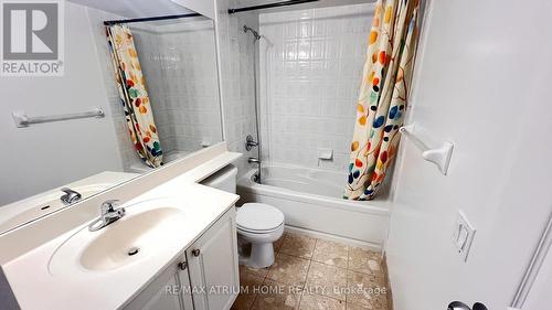 2511 - 35 Finch Avenue E, Toronto, ON - Indoor Photo Showing Bathroom