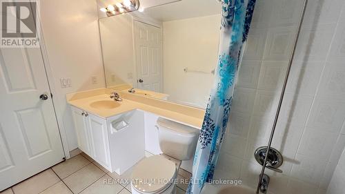 2511 - 35 Finch Avenue E, Toronto, ON - Indoor Photo Showing Bathroom