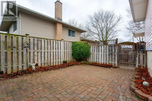 7984 Michael Street, Niagara Falls, ON - Outdoor