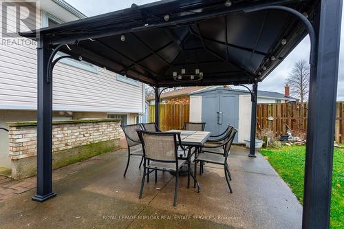 7984 Michael Street, Niagara Falls, ON - Outdoor With Deck Patio Veranda With Exterior