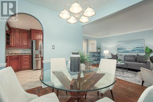 7984 Michael Street, Niagara Falls, ON - Indoor Photo Showing Dining Room