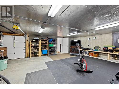 1831 Primrose Crescent, Kamloops, BC - Indoor Photo Showing Garage