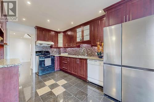 19 Myrna Lane, Toronto, ON - Indoor Photo Showing Kitchen With Upgraded Kitchen