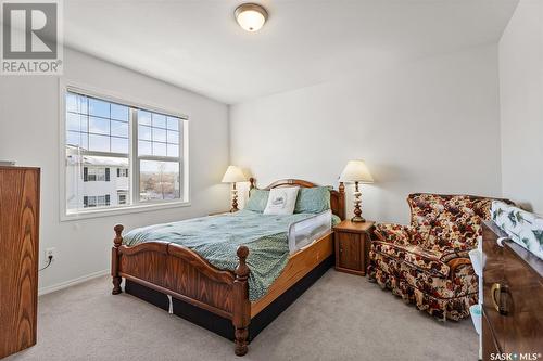 100 203 Herold Terrace, Saskatoon, SK - Indoor Photo Showing Bedroom