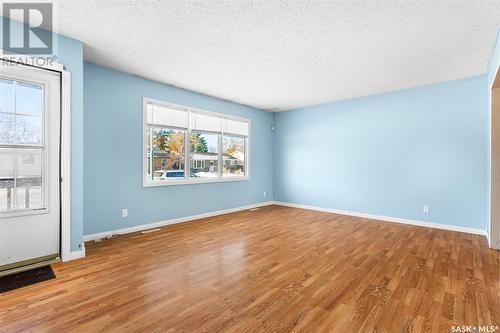 1386 Manitou Crescent, Moose Jaw, SK - Indoor Photo Showing Other Room