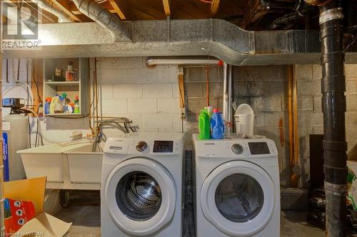 177 Ontario Street, Brantford, ON - Indoor Photo Showing Laundry Room