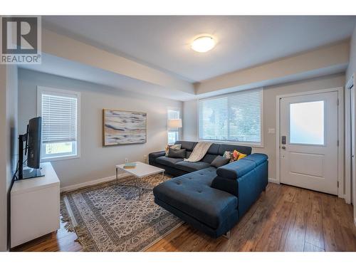 223 Conklin Avenue Unit# 101, Penticton, BC - Indoor Photo Showing Living Room