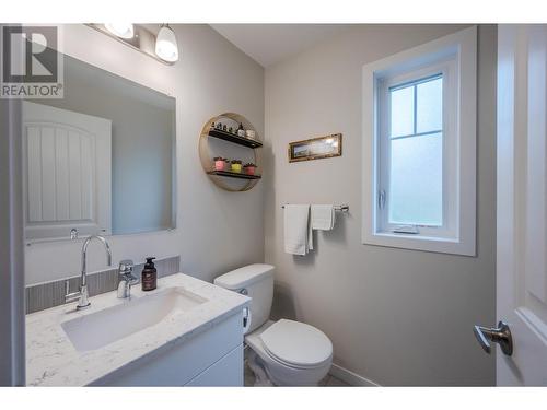 223 Conklin Avenue Unit# 101, Penticton, BC - Indoor Photo Showing Bathroom