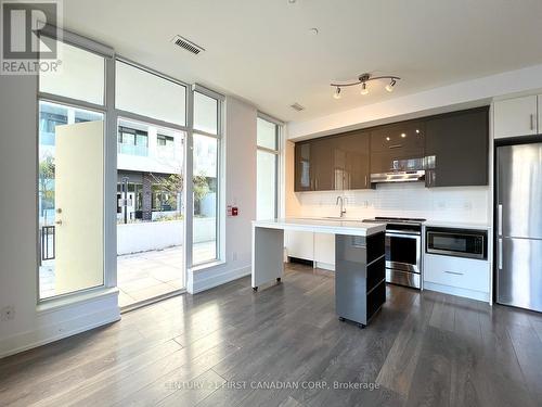 107 - 180 Fairview Mall Drive, Toronto (Don Valley Village), ON - Indoor Photo Showing Kitchen