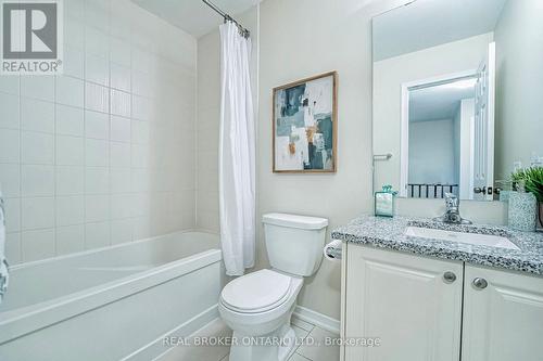 369 Ladycroft Terrace, Mississauga, ON - Indoor Photo Showing Bathroom