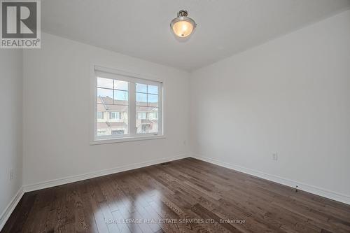 8 - 2019 Trawden Way, Oakville, ON - Indoor Photo Showing Other Room