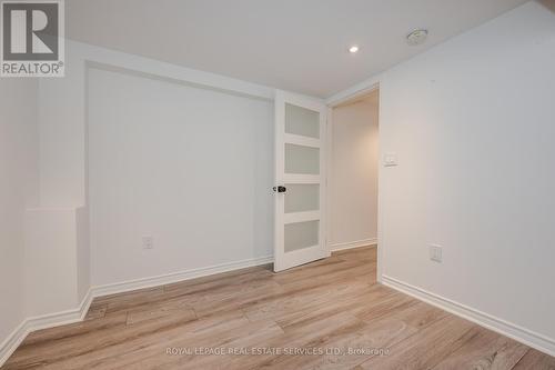 8 - 2019 Trawden Way, Oakville, ON - Indoor Photo Showing Other Room