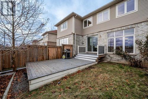 8 - 2019 Trawden Way, Oakville, ON - Outdoor