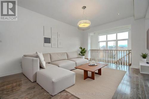 8 - 2019 Trawden Way, Oakville, ON - Indoor Photo Showing Living Room