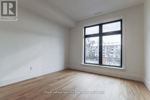 604 Ridelle Avenue, Toronto, ON - Indoor Photo Showing Other Room