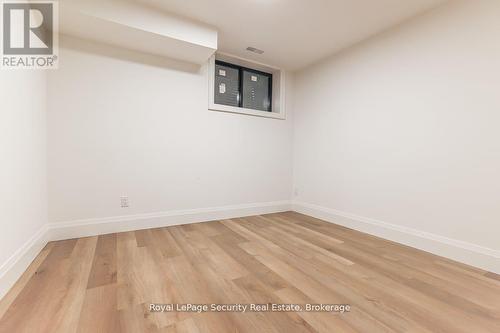 604 Ridelle Avenue, Toronto, ON - Indoor Photo Showing Other Room