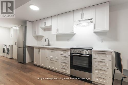 604 Ridelle Avenue, Toronto, ON - Indoor Photo Showing Kitchen