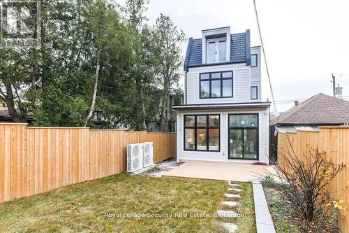 604 Ridelle Avenue, Toronto, ON - Outdoor