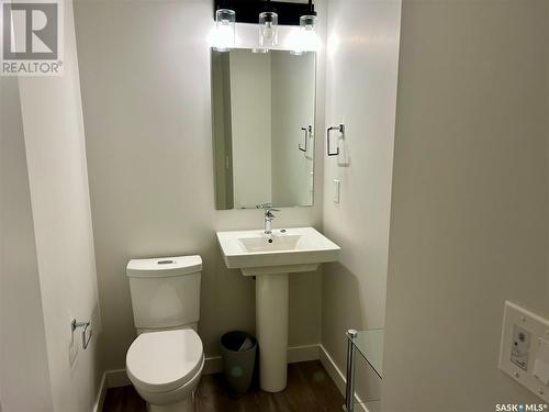 887 Mcfaull Rise, Saskatoon, SK - Indoor Photo Showing Bathroom