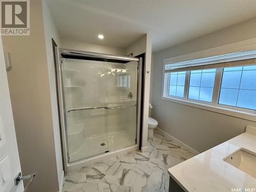 887 Mcfaull Rise, Saskatoon, SK - Indoor Photo Showing Bathroom