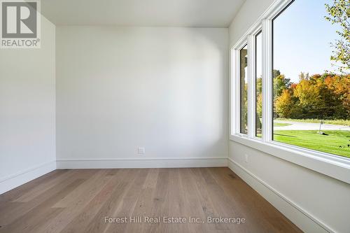 147 Blue Jay Crescent, Grey Highlands, ON - Indoor Photo Showing Other Room