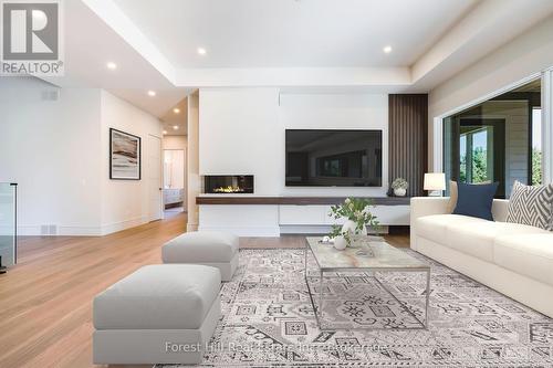 147 Blue Jay Crescent, Grey Highlands, ON - Indoor Photo Showing Living Room