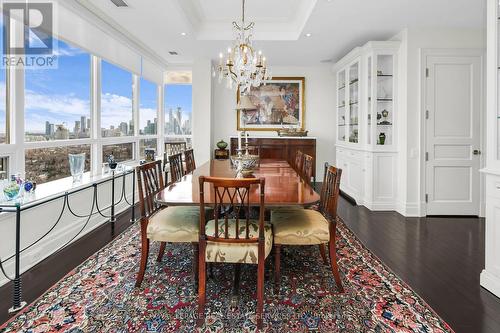 1701 - 155 St Clair Avenue W, Toronto, ON - Indoor Photo Showing Dining Room