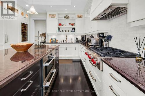 1701 - 155 St Clair Avenue W, Toronto, ON - Indoor Photo Showing Kitchen With Upgraded Kitchen