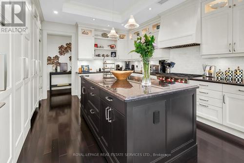 1701 - 155 St Clair Avenue W, Toronto, ON - Indoor Photo Showing Kitchen With Upgraded Kitchen