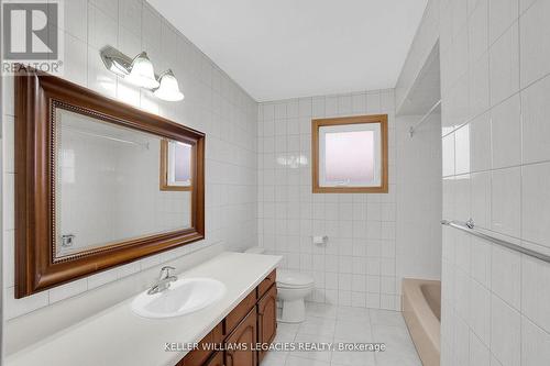 138 Longhouse Street, Vaughan, ON - Indoor Photo Showing Bathroom