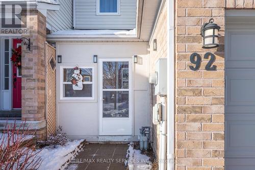 92 Pickett Crescent, Barrie, ON - Outdoor