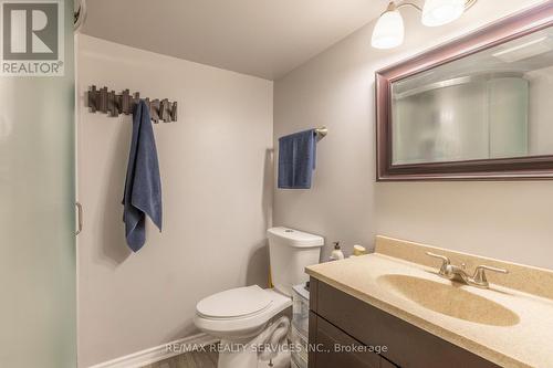 92 Pickett Crescent, Barrie, ON - Indoor Photo Showing Bathroom