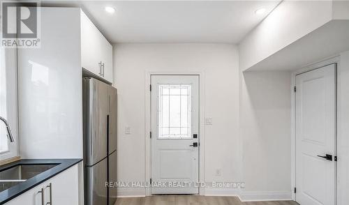 1 Tasker Street, St. Catharines, ON - Indoor