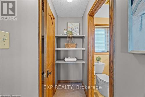 87 Third Road E, Hamilton, ON - Indoor Photo Showing Other Room