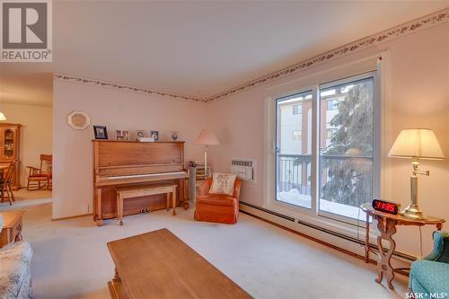 202 3130 Louise Street, Saskatoon, SK - Indoor