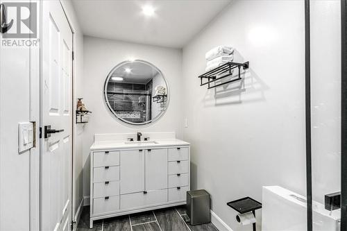 3861 Macmillan Drive, Val Caron, ON - Indoor Photo Showing Bathroom