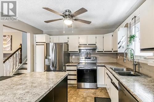 3861 Macmillan Drive, Val Caron, ON - Indoor Photo Showing Kitchen With Double Sink With Upgraded Kitchen