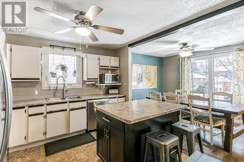 3861 Macmillan Drive, Val Caron, ON - Indoor Photo Showing Kitchen